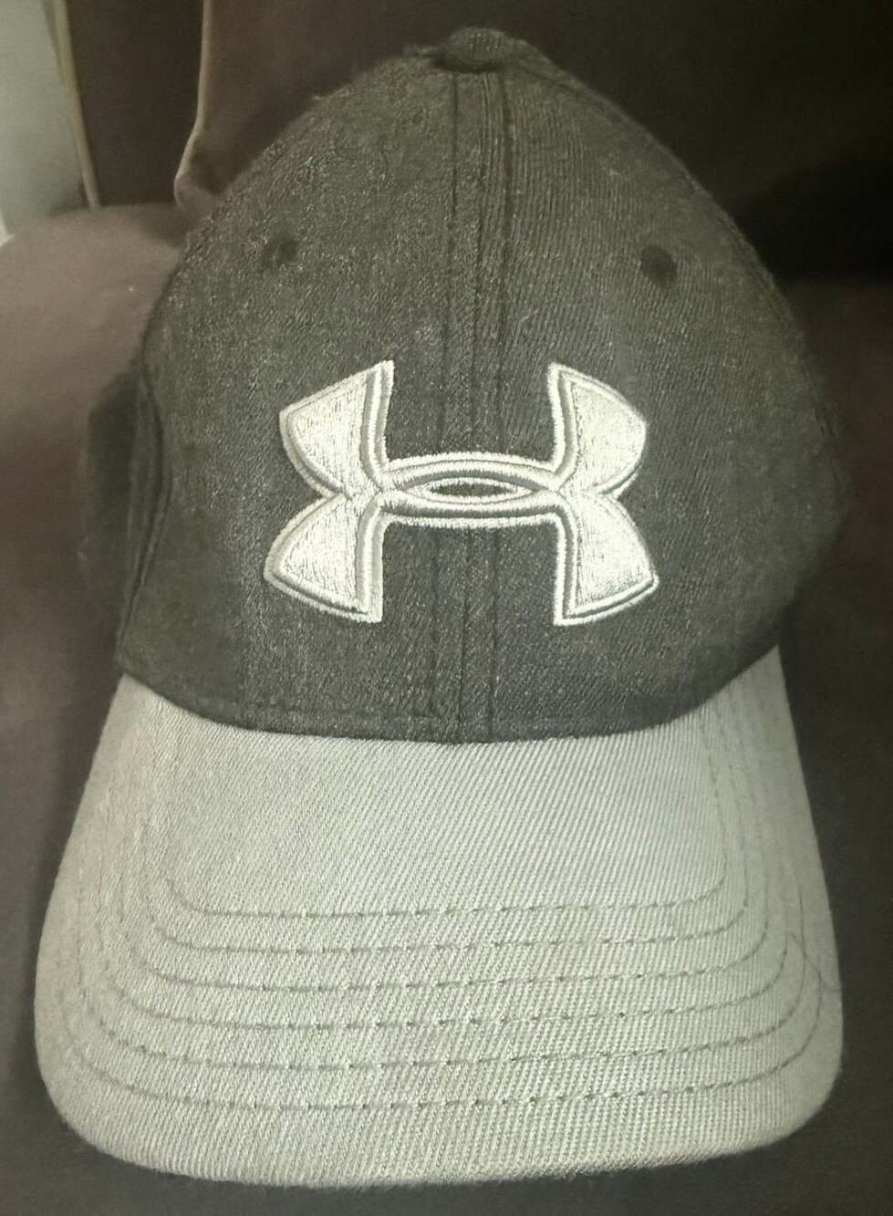 Under Armour Baseball Cap Hat MD/LG Gray Fitted